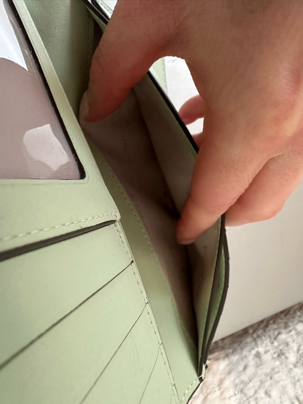 Kate Spade Dumpling Pebbled Leather Large Slim Bifold Wallet Light Olive Green - Picture 8 of 9